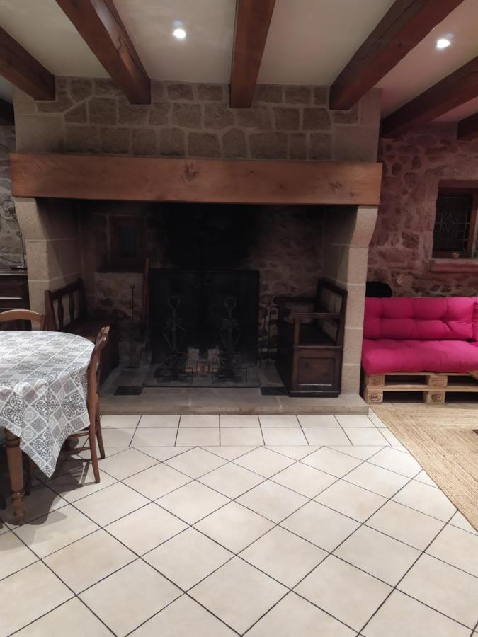 La Grange De Salvaneix Gite Pour 15 Personnes 7 Chambres Avec 6 Sdb-6Wc Sarran Zewnętrze zdjęcie