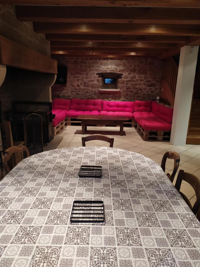La Grange De Salvaneix Gite Pour 15 Personnes 7 Chambres Avec 6 Sdb-6Wc Sarran Zewnętrze zdjęcie
