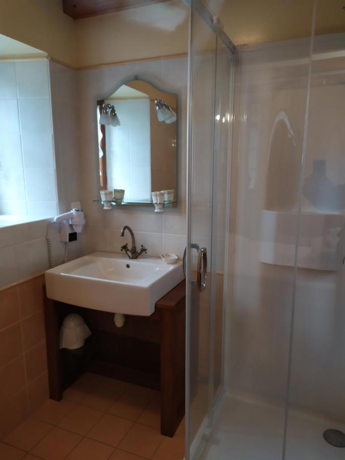 La Grange De Salvaneix Gite Pour 15 Personnes 7 Chambres Avec 6 Sdb-6Wc Sarran Zewnętrze zdjęcie