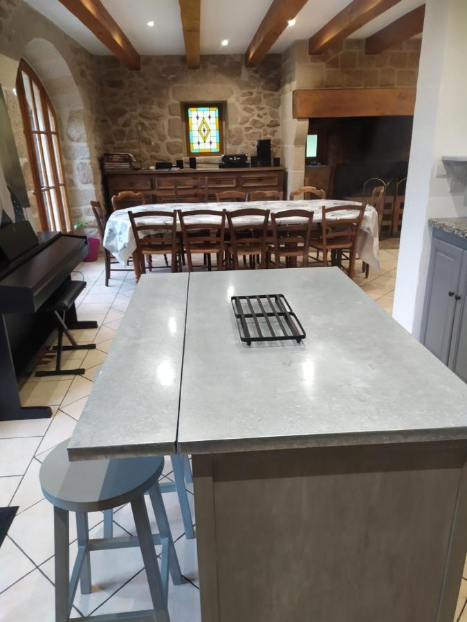 La Grange De Salvaneix Gite Pour 15 Personnes 7 Chambres Avec 6 Sdb-6Wc Sarran Zewnętrze zdjęcie